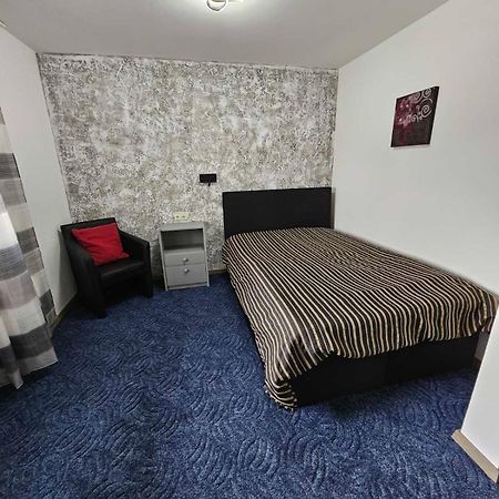 Kompfort Business Apartment 베르트하임 외부 사진